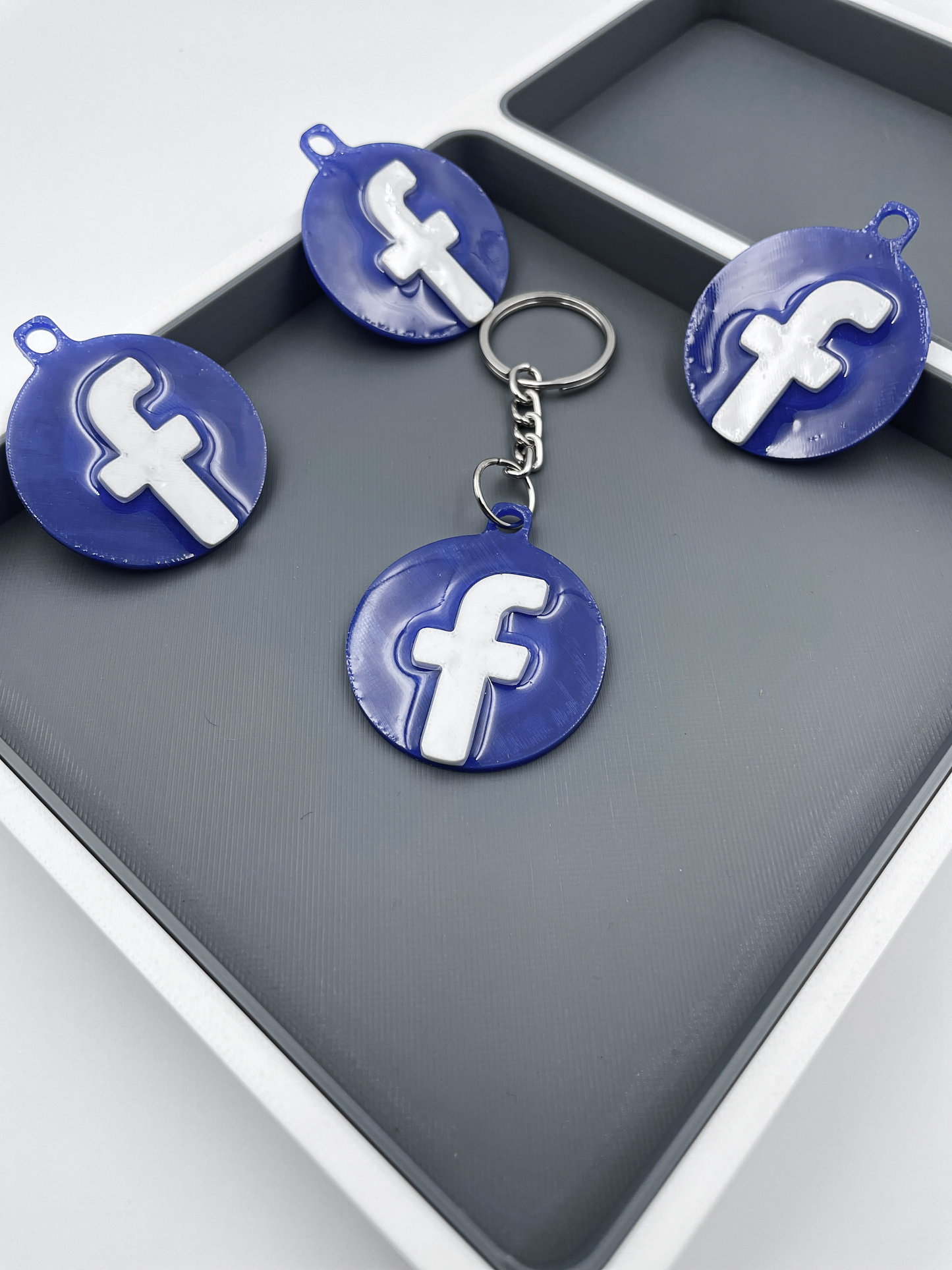 Facebook - Tap & Connect Instantly